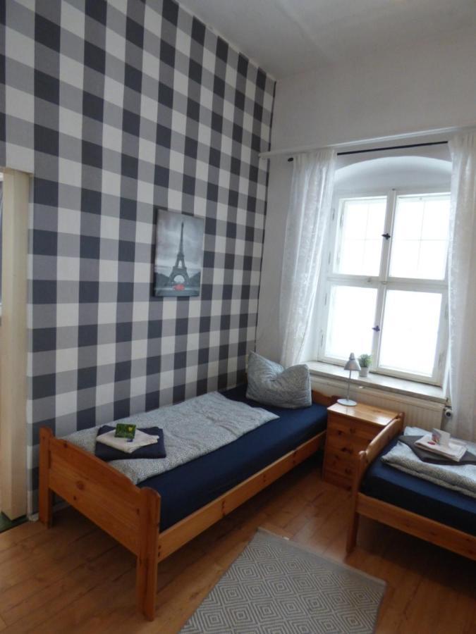 Ruestzeitenheim Sonnenschein Saalburg Extérieur photo
